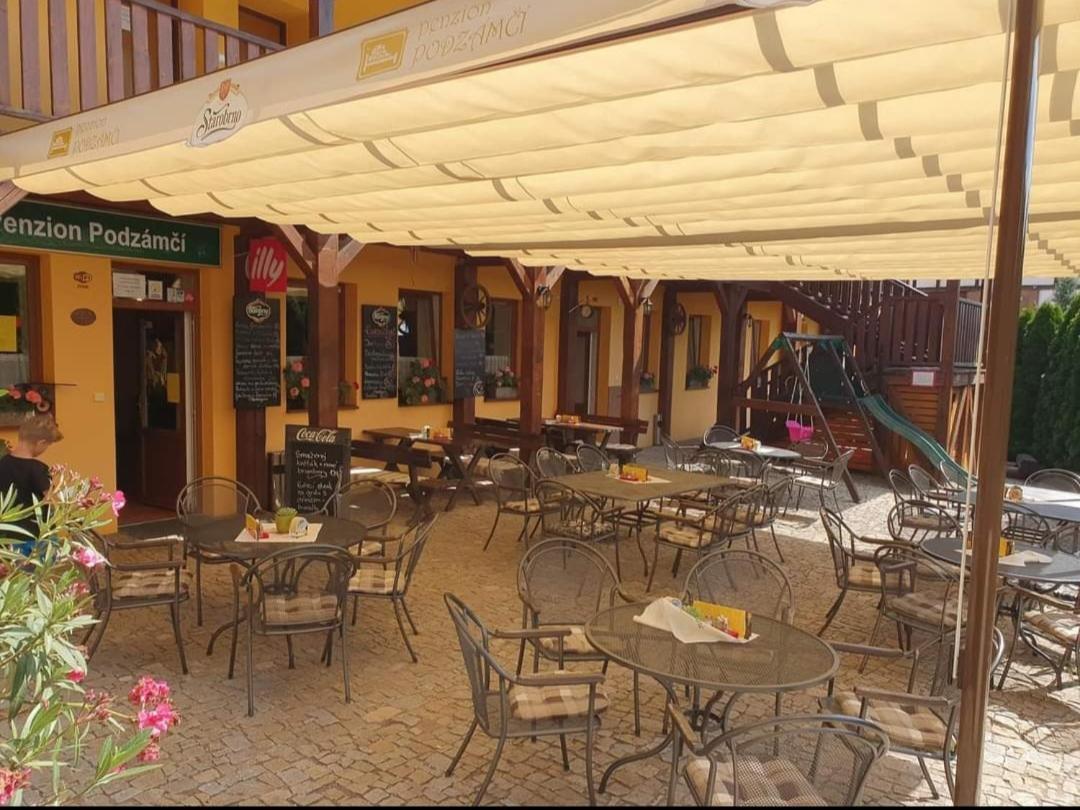 Penzion Podzámčí Jaroslavice (Znojmo) Exterior foto